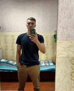 Артём Чикишев